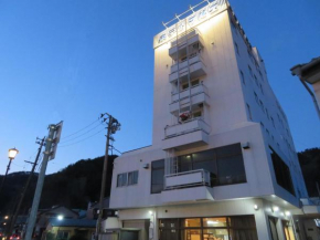 釜石駅から徒歩5分ホテルマルエHotelMarue, Kamaishi